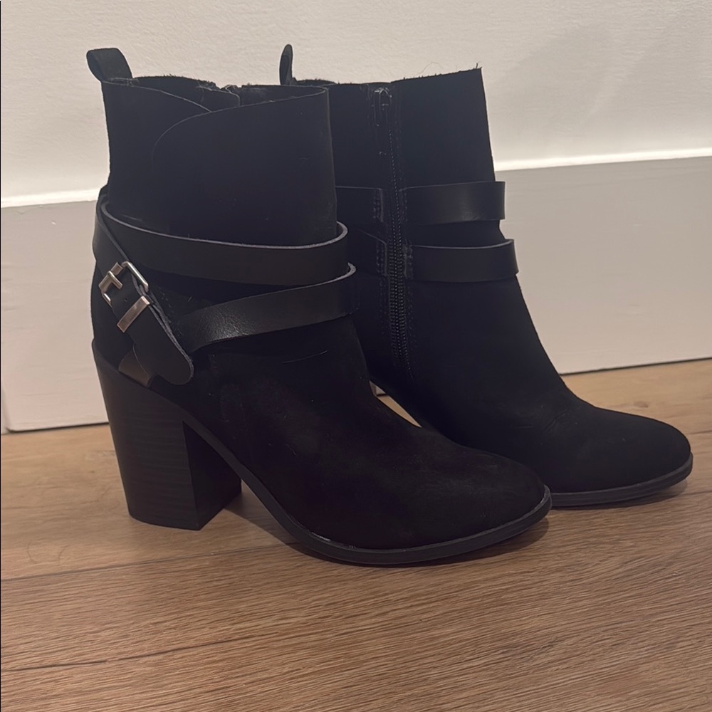 Black Ankle Boots with Buckle Straps